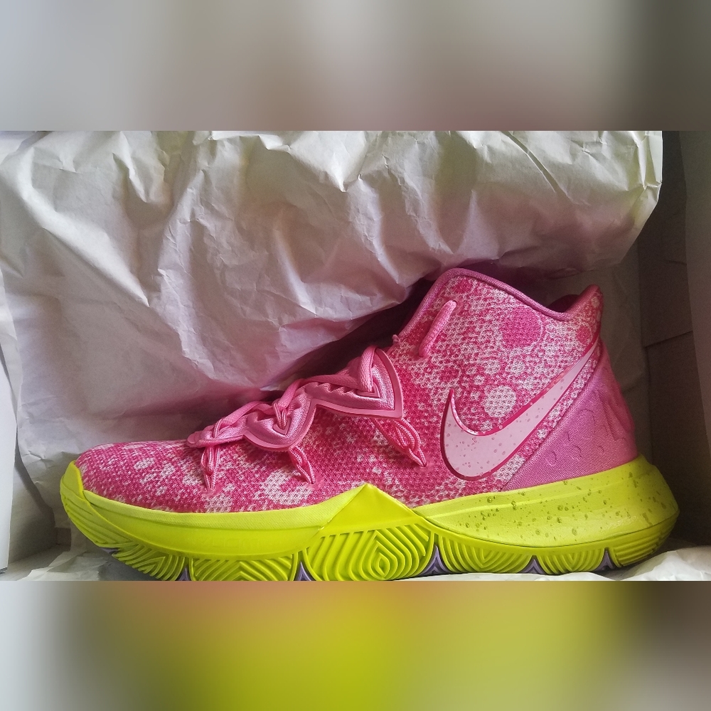 Kyrie 5 SBSP Patrick